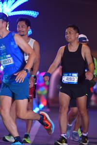 BIB: 40633, 41913
                            <button type="button" onclick="openModal(21491877)" class="btn btn-primary btn-sm float-right btn-popup" data-toggle="modal" data-target=".modal-high-quality">
                        <i class="fas fa-shopping-cart"></i> Add to Cart
                    </button>
                                            <button type="button" onclick="isThisMe(21491877, true)" class="btn btn-success btn-sm float-right btn-popup btn-isme hidden" data-toggle="tooltip" data-placement="bottom" title="นี่คือรูปของคุณใช่ไหม คลิกที่นี่เพื่อเอาเข้าอัลบั้ม">
                        <i class="fas fa-plus"></i> Add to album
                    </button>
                    <button type="button" onclick="isThisMe(21491877, false)" class="btn btn-warning btn-sm float-right btn-popup btn-isnotme hidden">
                        <i class="fas fa-ban"></i> Remove from album
                    </button>